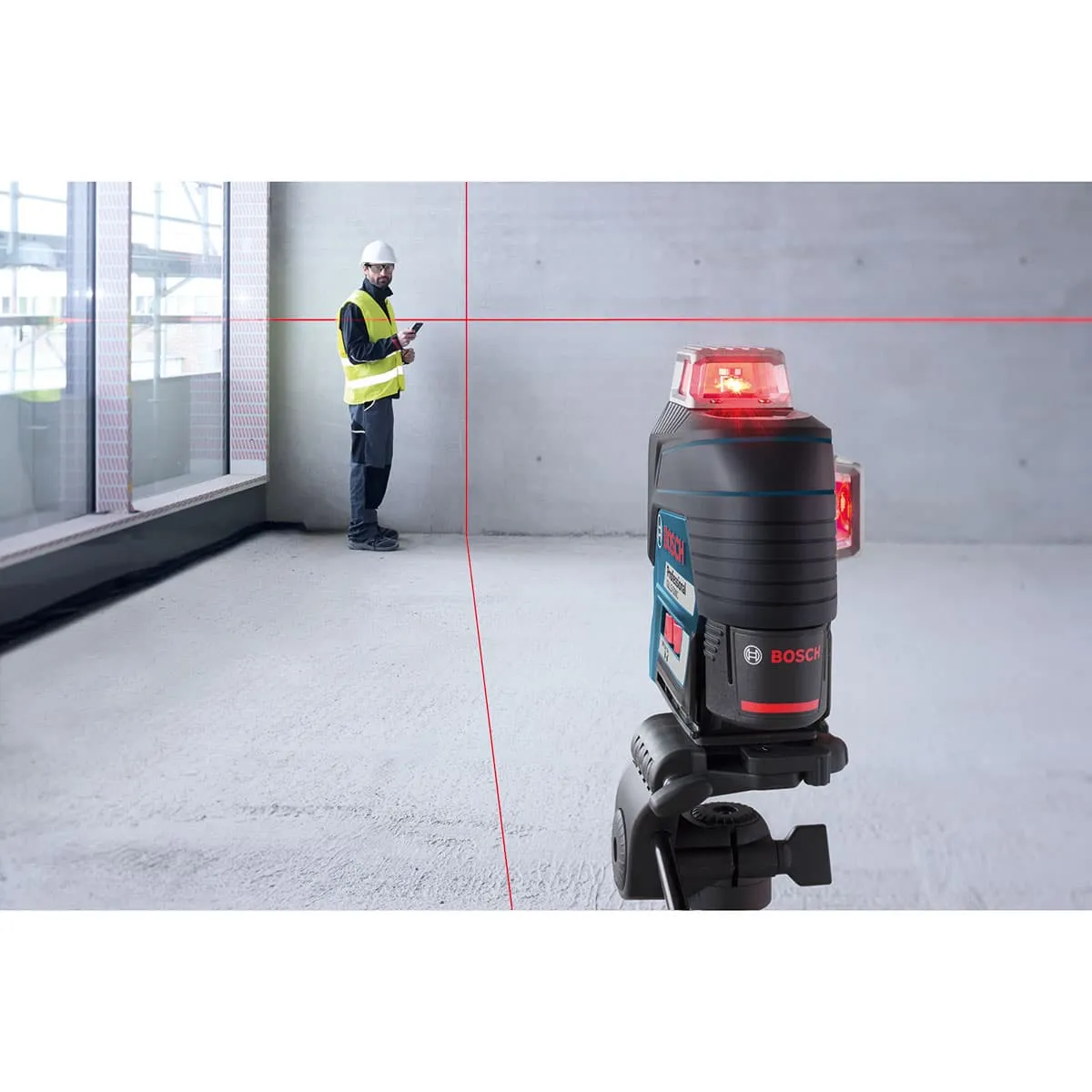 Bosch GLL3-330C 360° Connected Three-Plane Leveling and Alignment-Line Laser