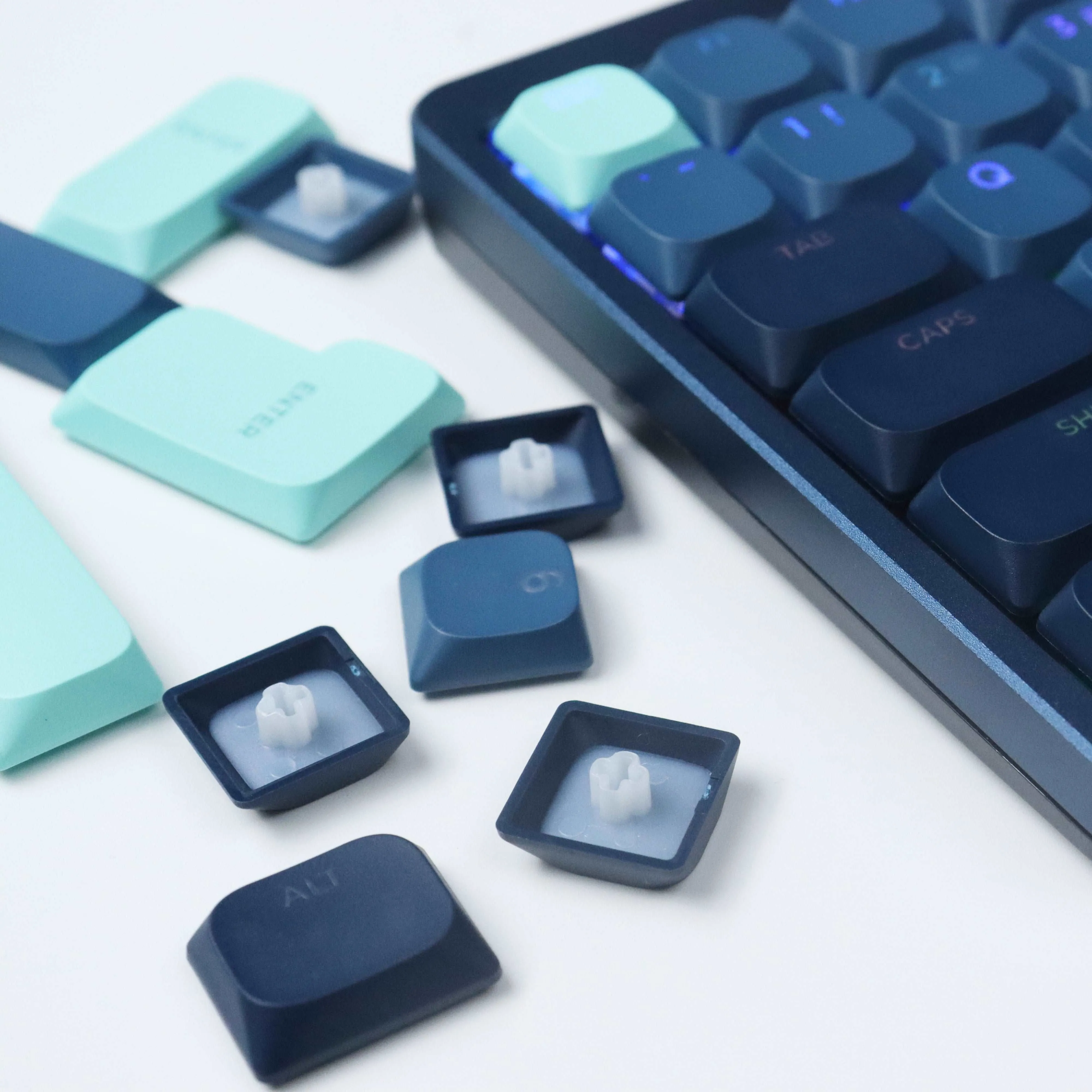 [Extra Stock] XVX Skyline Low Profile Double-Shot Keycap Set