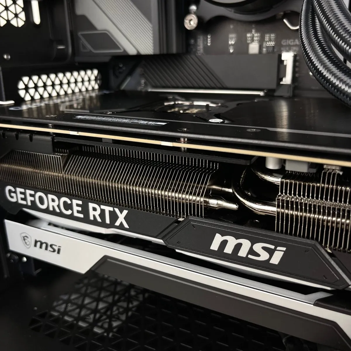 IGaming Intel Core i7 14700KF | RTX 4070Ti super/4080 | 32GB 6000MHz Spectre Pro