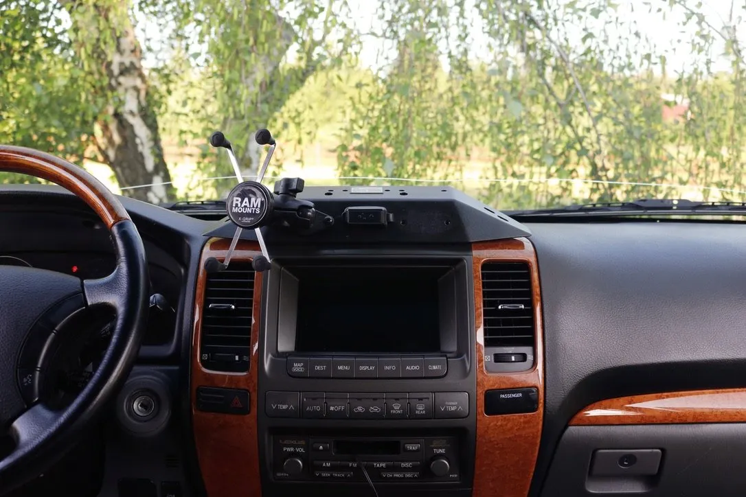 Lexus GX470 Powered Accessory Mount by Expedition Essentials